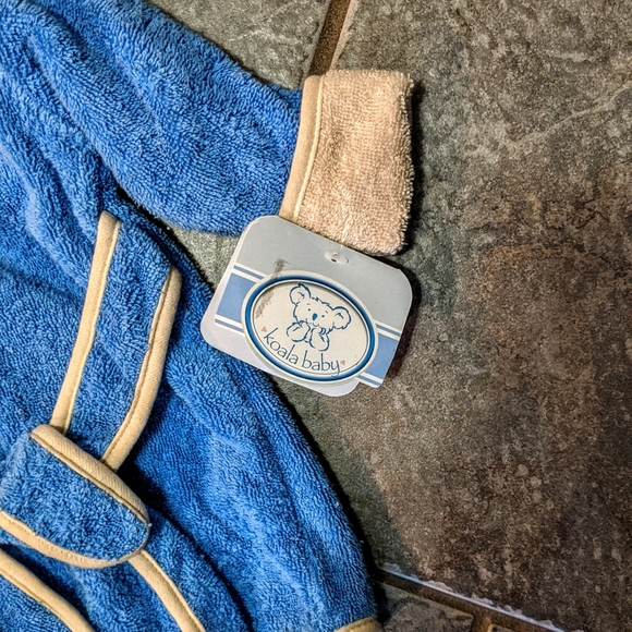 Koala baby hooded robe with booties 0-9m - Picture 5 of 8